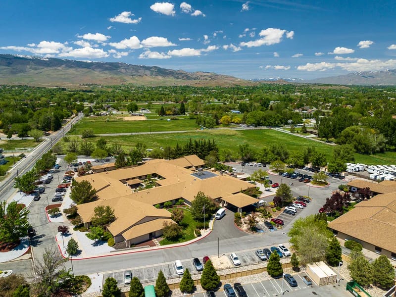 Life Care Center of Reno - Nursing Home in Reno, NV photo 2