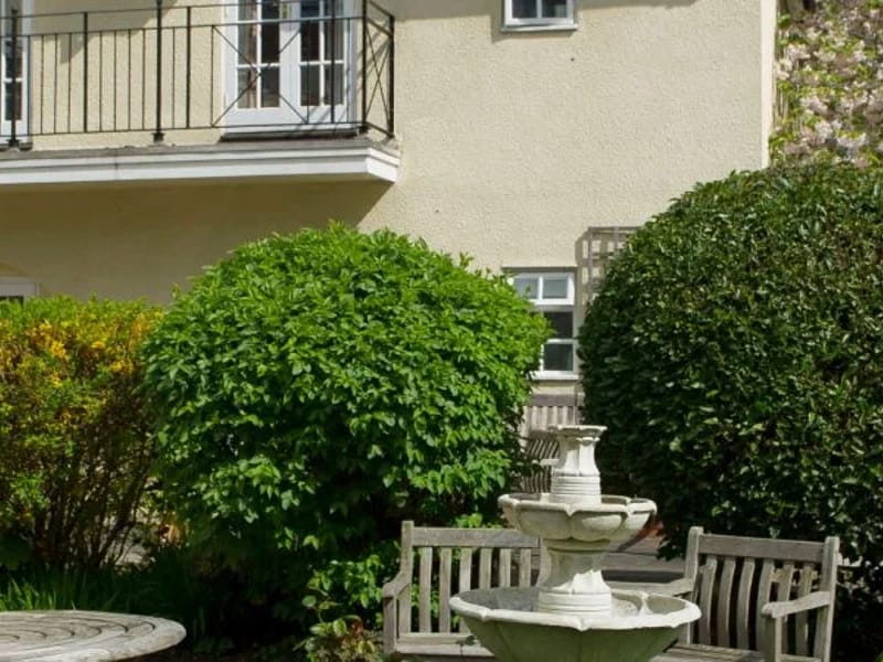 Hadley Lawns Care Home - Assisted Living in Barnet, England photo 2