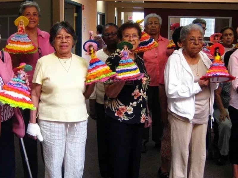 Fuente De Vida Adult Day Care Services, LLC - Adult Day Care in HYDE PARK, MA photo 2