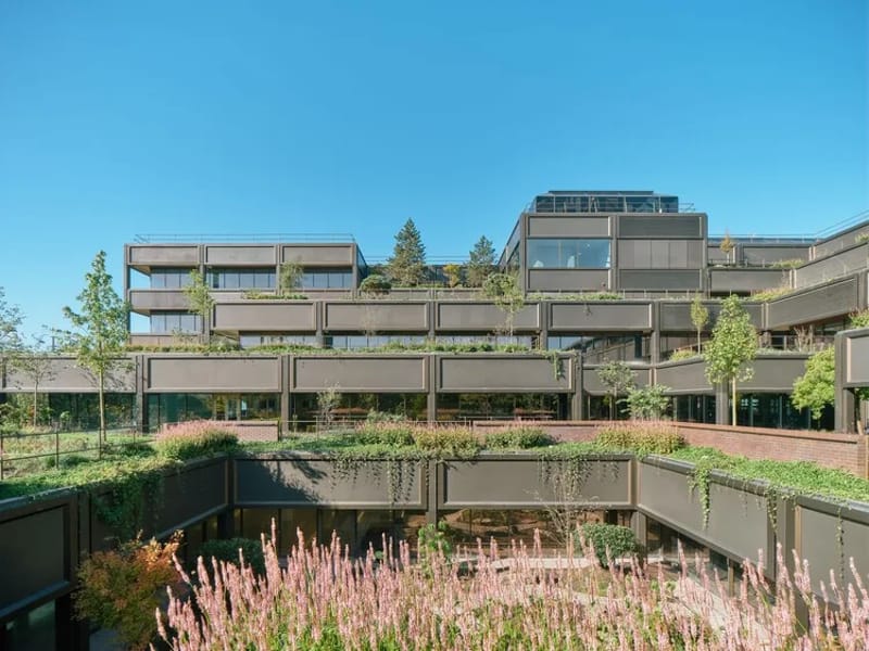 Wavelly House in Basingstoke, England photo 2