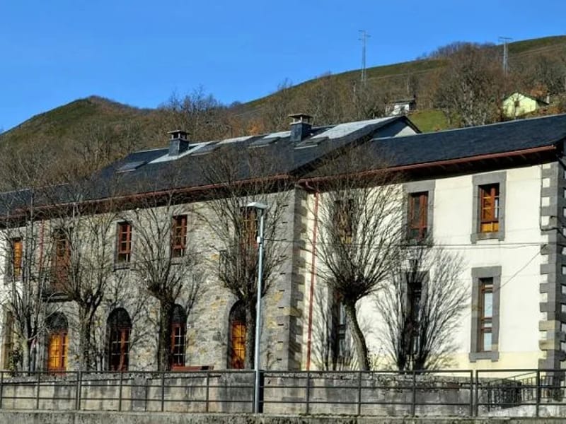 Residencia Geriatrica "El Roble" - Hogar de Ancianos in Caboalles De Abajo, Castilla y León photo 3