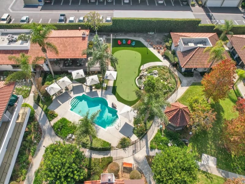 Senior Assisted Care Homes — Assisted Living, Huntington Beach, CA · photo 2