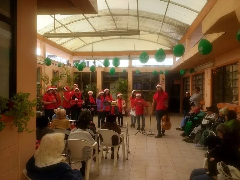 Fundacion De Proteccion Y Asistencia Para Ancianas Desvalidas - Hogar de Ancianos in Cuautitlán, Estado de México photo 4