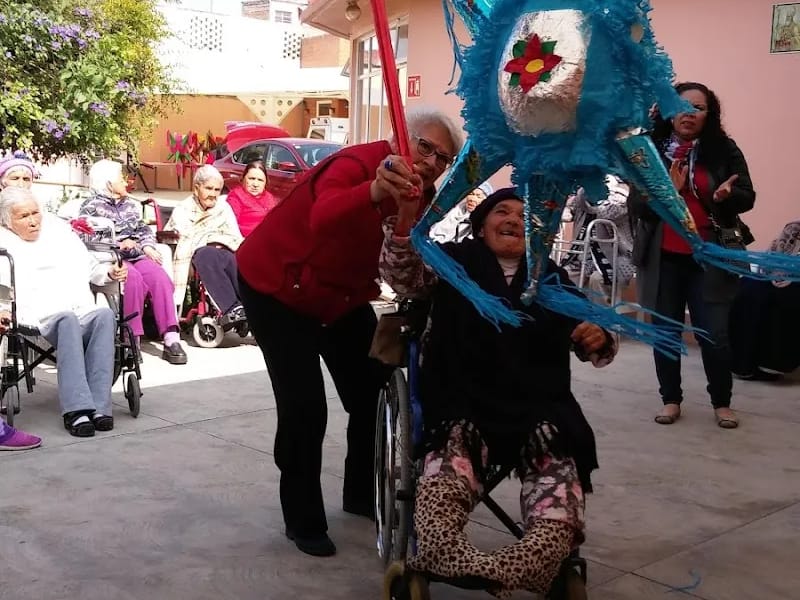 Fundacion De Proteccion Y Asistencia Para Ancianas Desvalidas - Hogar de Ancianos in Cuautitlán, Estado de México photo 8
