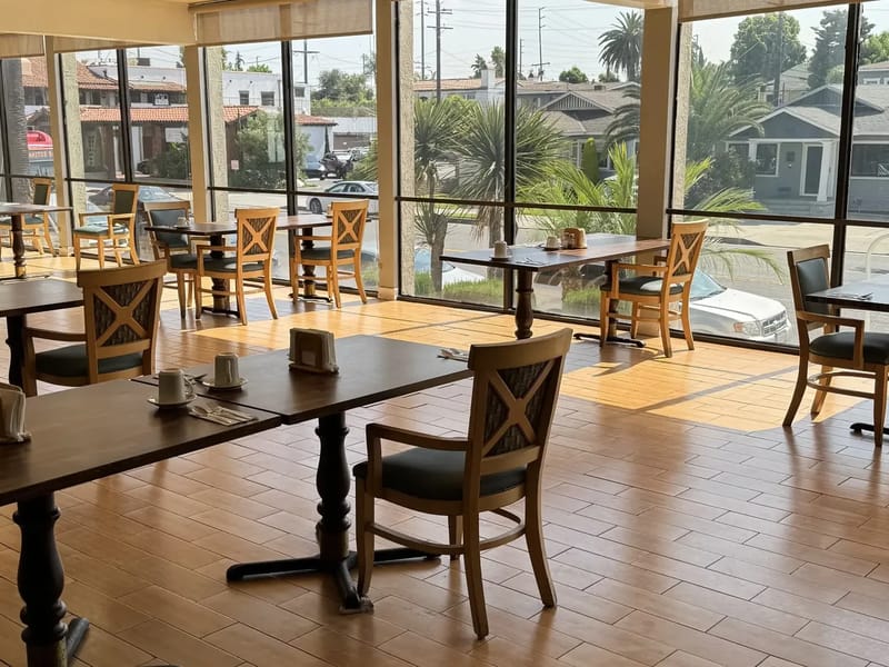 Redondo Beach Elderly Home — Assisted Living, Redondo Beach, CA · photo 3