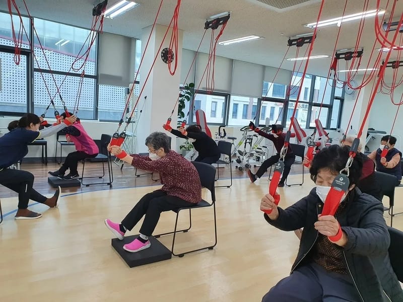 건강한노인재가복지센터 - 요양원 in 창원시, 경상남도 photo 2