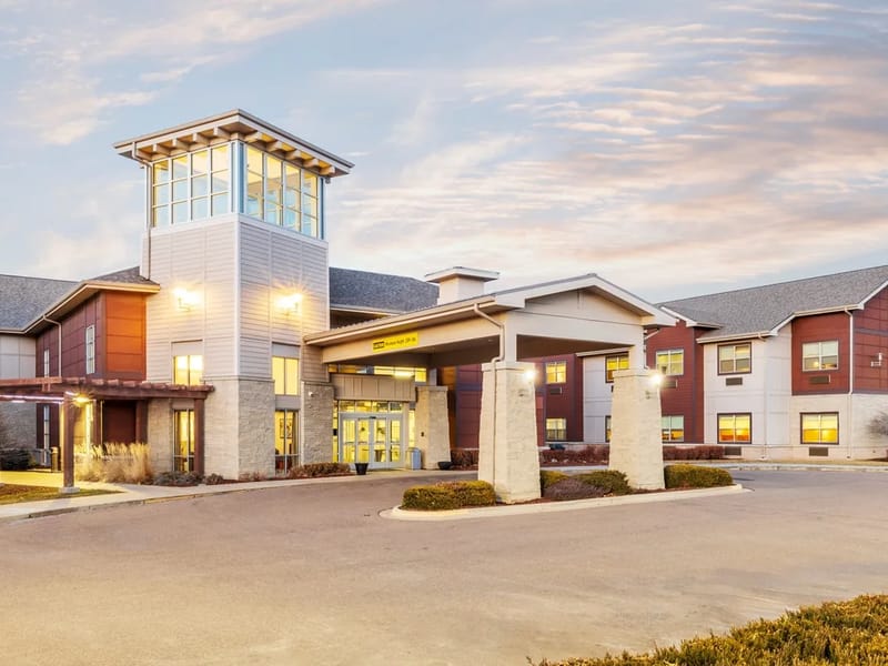 Coal Creek Post Acute & Assisted Living - Nursing Home in Lafayette, CO photo 2