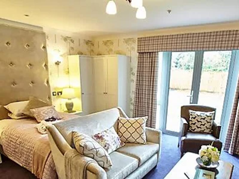 The Hamptons Retirement Home Ltd - Assisted Living in Walsall, England photo 3