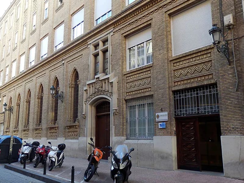Residencia De Ancianos Centro Social Virgen Del Pilar - Hogar de Ancianos in Zaragoza, Aragón photo 1