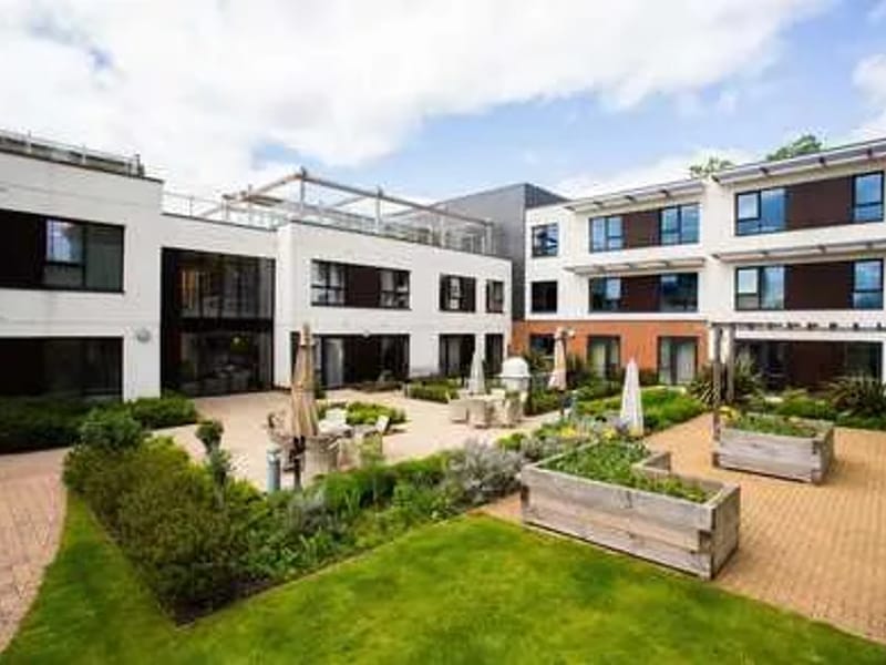 Barkat House Residential Home in Birmingham, England photo 2