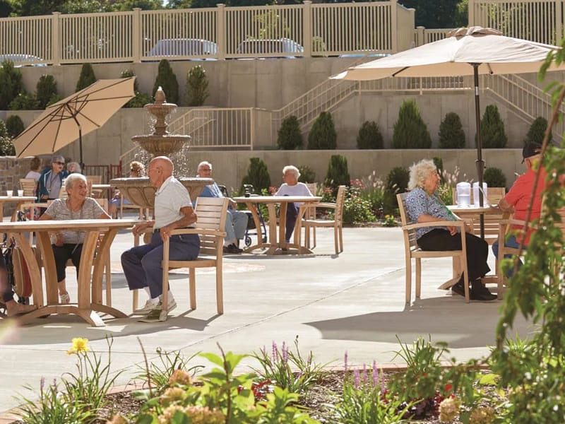 Amber Court of Smithtown - Assisted Living in Nesconset, NY photo 2