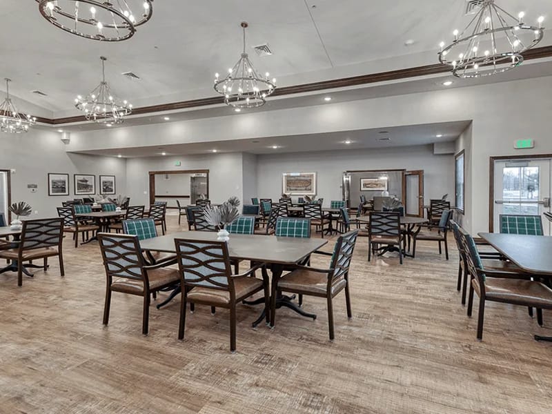 Cedarhurst Of Arnold - Assisted Living in Arnold, MO photo 2
