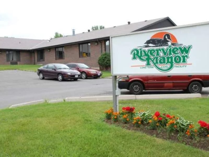 RIVERVIEW MANOR NH - Nursing Home in Peterborough, ON photo 3