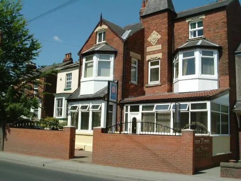 Richmond House - Nursing Home in Pontefract, England photo 2