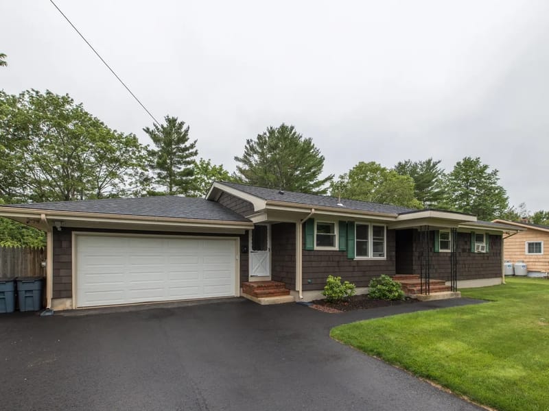 18 Ventura St - Assisted Living in Lewiston, ME photo 2