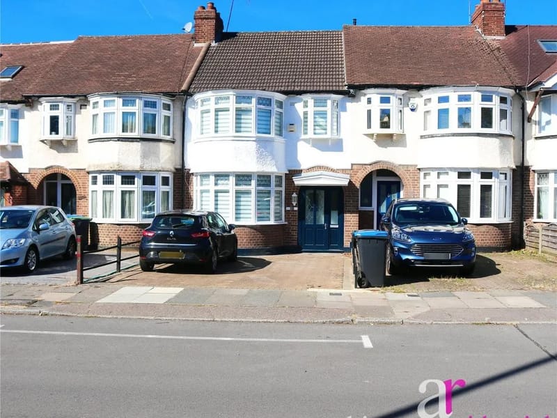 Great Cambridge House in Enfield, England photo 3