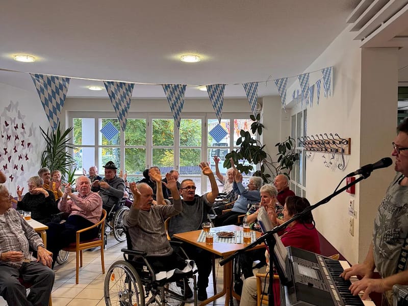 Altenpflegeheim "Am Komturhof" - Pflegeheim in Plauen, Sachsen photo 2