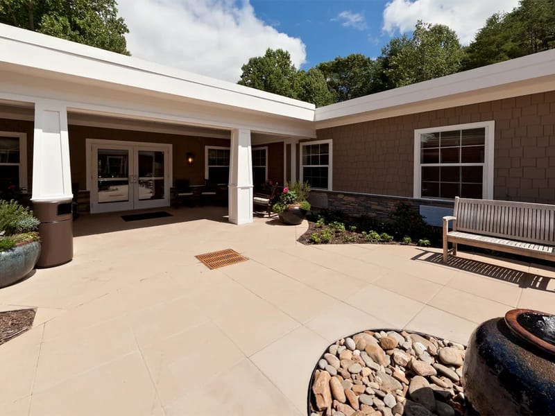 Pruitthealth-Elkin - Nursing Home in Elkin, NC photo 2