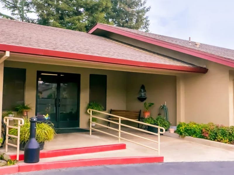 Arbor Place - Assisted Living in Lodi, CA photo 3