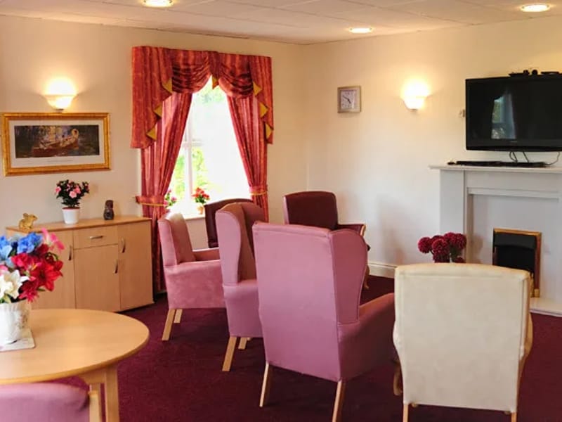 Lindisfarne CLS Residential - Assisted Living in Chester Le Street, England photo 5