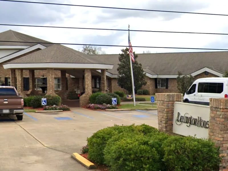 Lexington House — Nursing Home, Alexandria, LA · photo 1