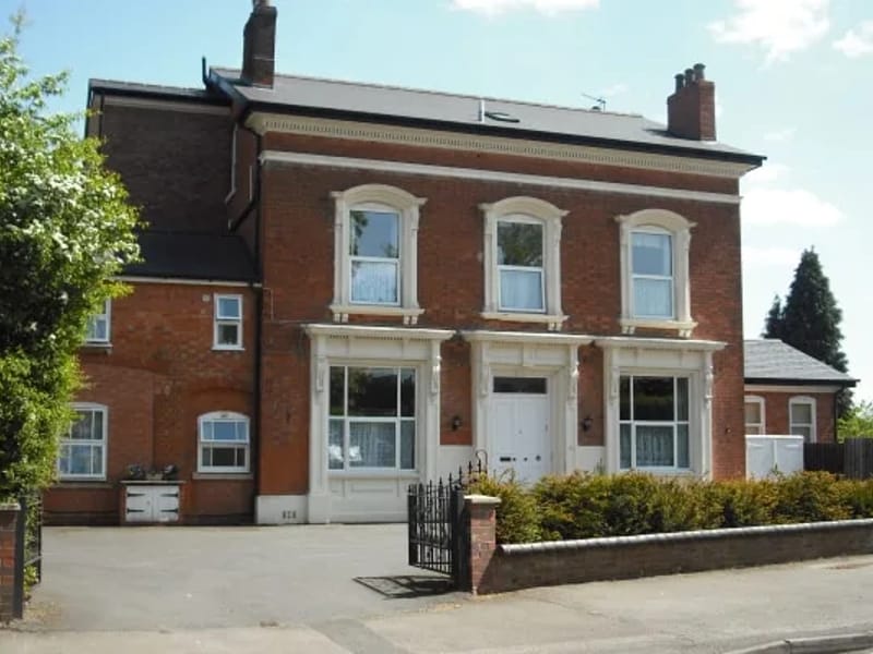 Mereside Care Home - Nursing Home in Solihull, England photo 2