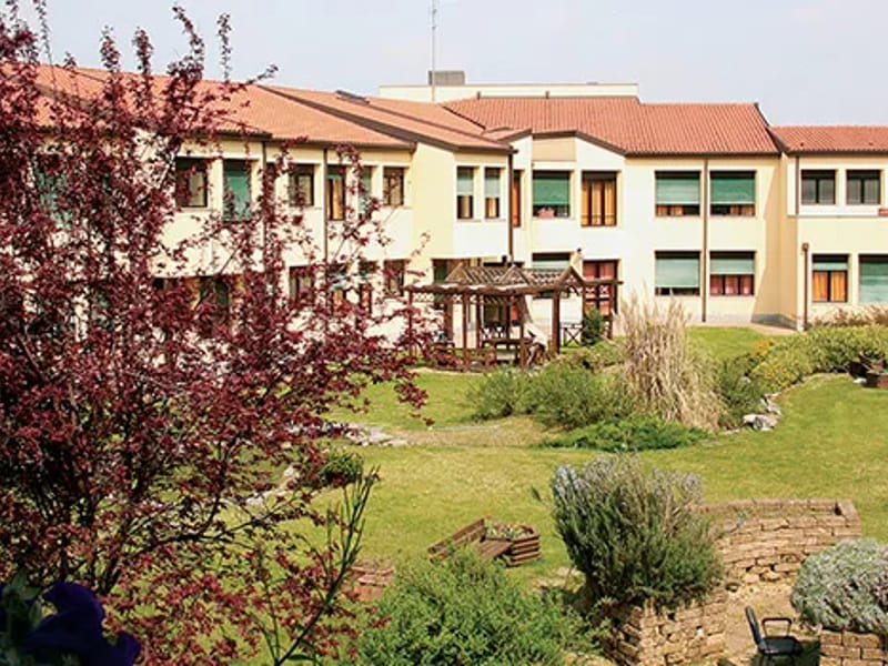 Rsa Camelot - Casa di Riposo in Gallarate, Lombardia photo 1
