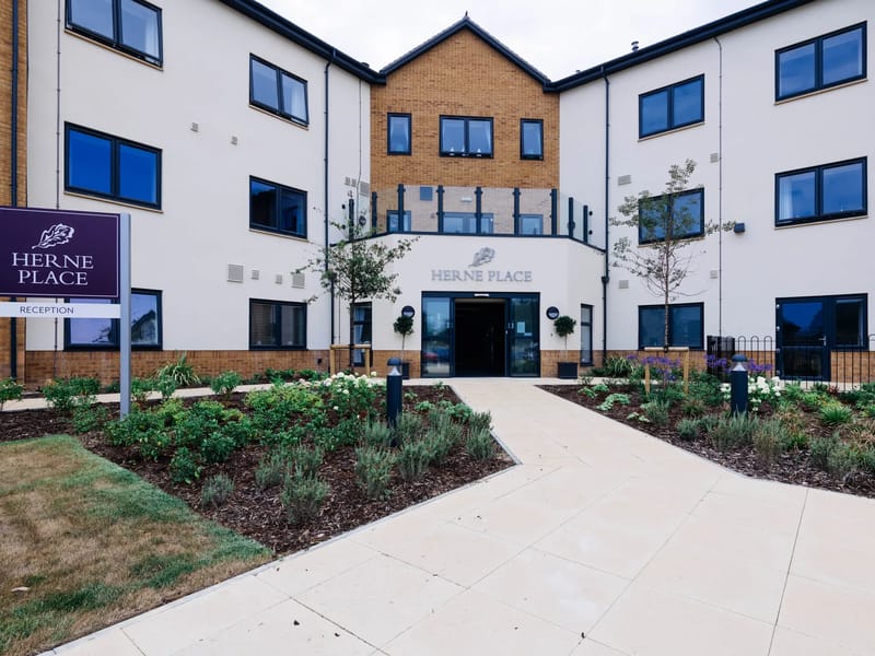 Herne Place Care Home - Nursing Home in Herne Bay, England photo 2