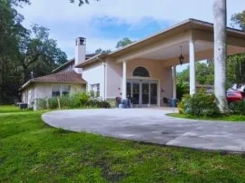 Fruitville Holdings Oppidan Inc — Assisted Living, Sarasota, FL · photo 2
