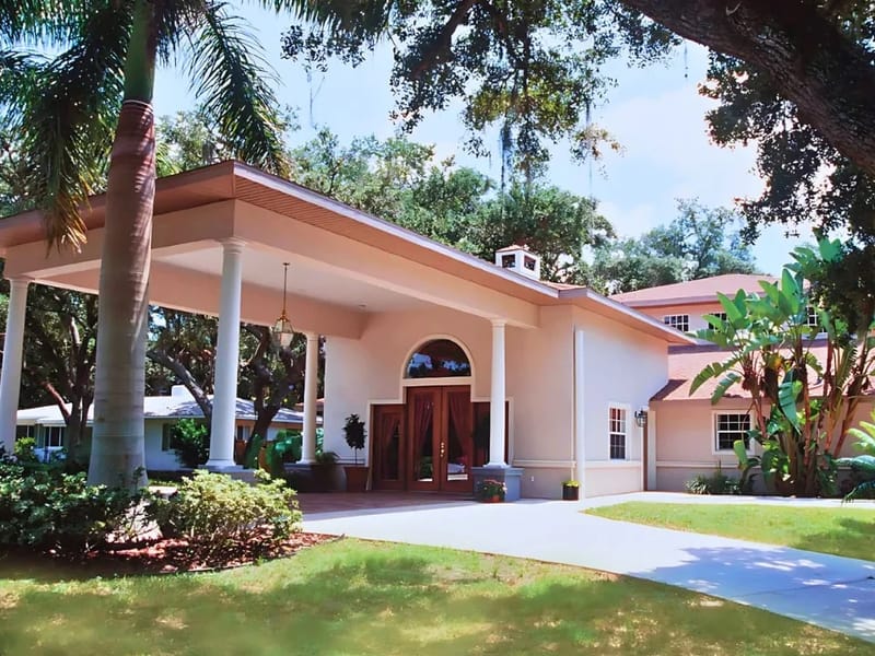 Fruitville Holdings Oppidan Inc — Assisted Living, Sarasota, FL · photo 1