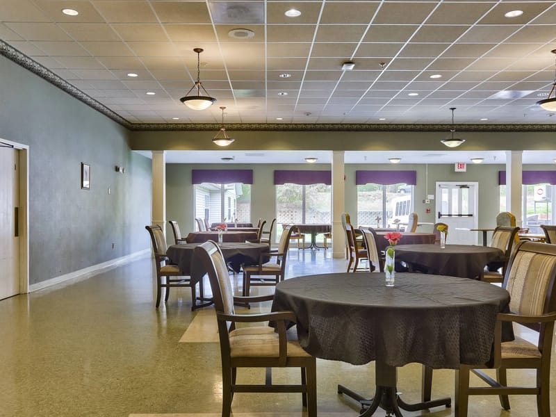 Carmel Hills Wellness & Rehabilitation - Nursing Home in Independence, MO photo 1