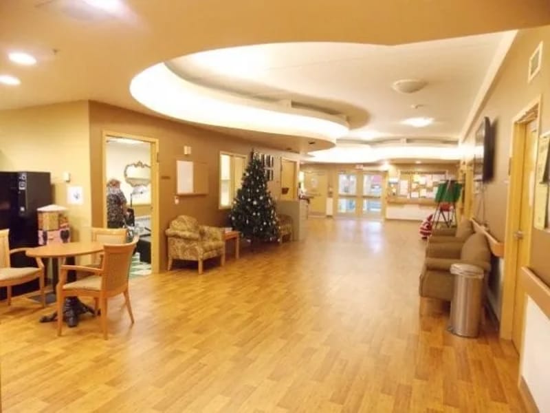 CRAIGLEE NURSING HOME - Nursing Home in Scarborough, ON photo 1