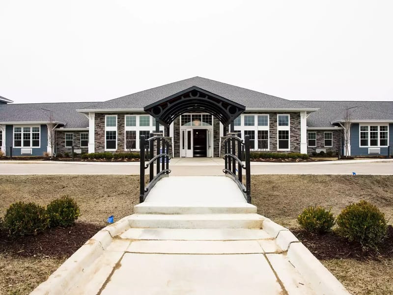 Bella Vita Of Hartland - Assisted Living in Hartland, MI photo 2