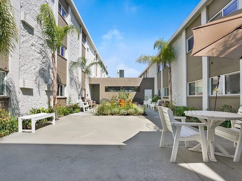 Anaheim Villa Guest Home - Assisted Living in Anaheim, CA photo 2