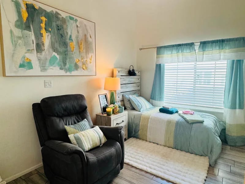 Floresta Cottage - Assisted Living in Mission Viejo, CA photo 2