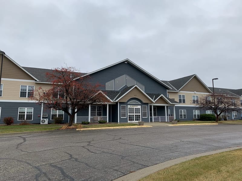 Ecumen Hutchinson The Oaks - Assisted Living in Hutchinson, MN photo 3