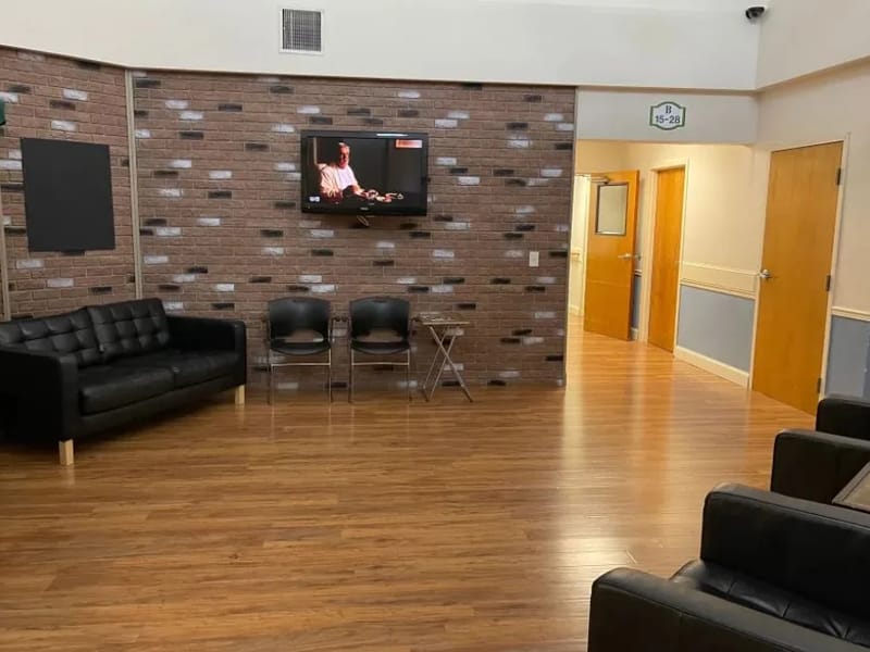 Cloudberry Lodge At Brandon - Assisted Living in Brandon, FL photo 2