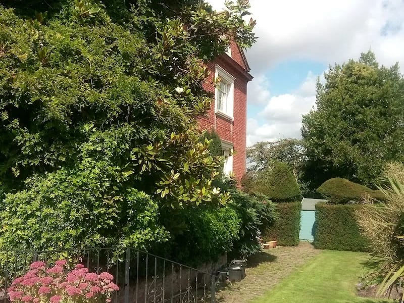 Abberton Manor Nursing Home - Nursing Home in Colchester, England photo 6