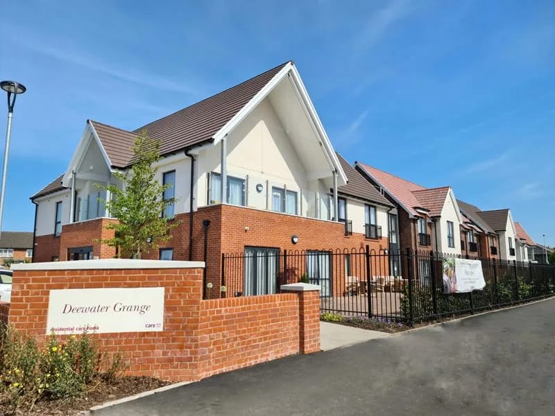 Deewater Grange - Nursing Home in Chester, England photo 1