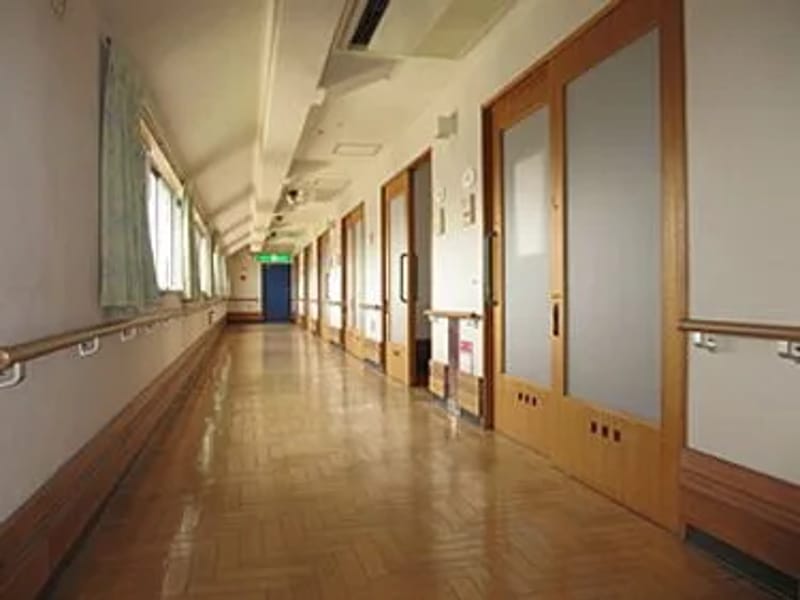 とくべつようごろうじんほーむあうぇいくひがしはごろも - 有料老人ホーム in 高石市, 大阪府 photo 2