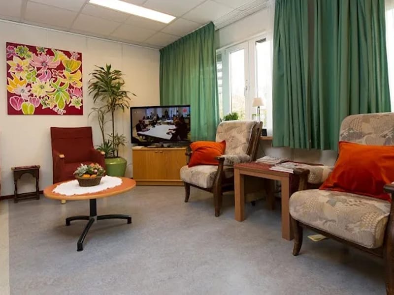 Eykenhove - Begeleid Wonen in Hoofddorp, Zuid-Holland photo 2