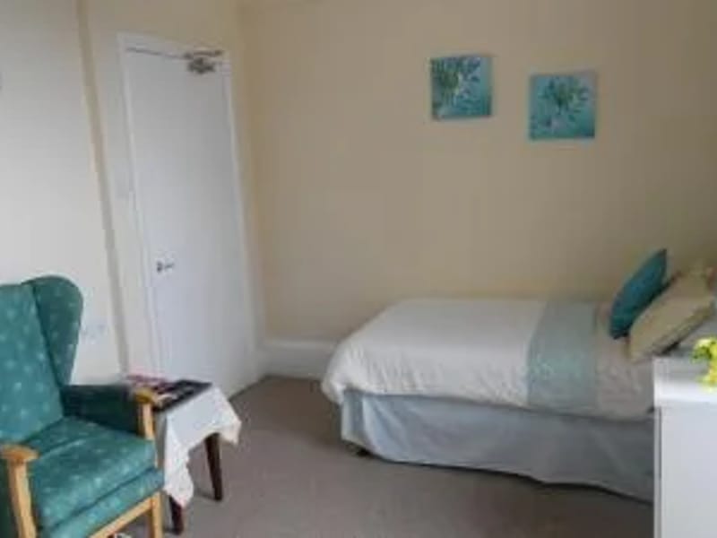 Durnsford Lodge - Assisted Living in Plymouth, England photo 2