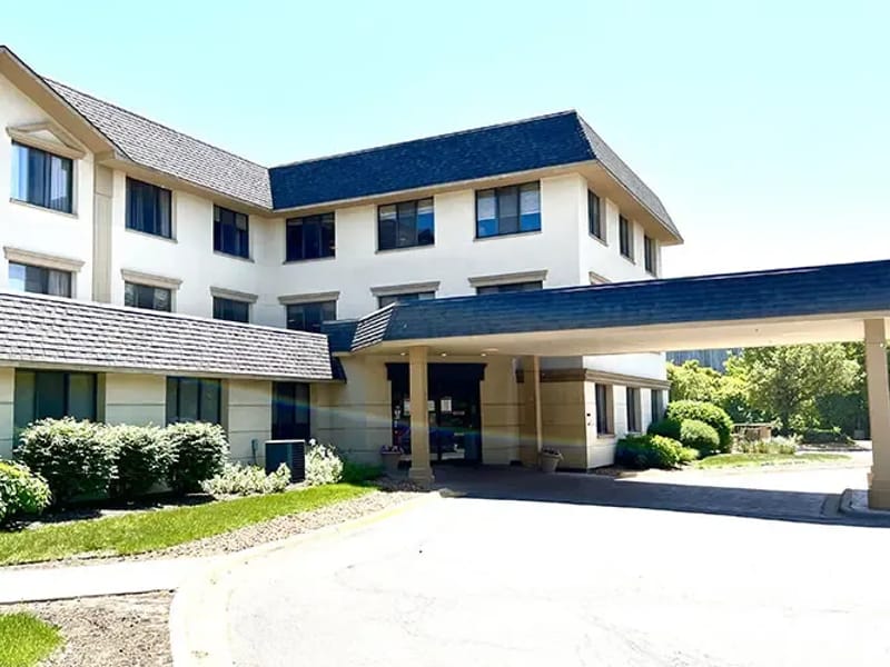 Avantara Pierre - Nursing Home in Pierre, SD photo 3