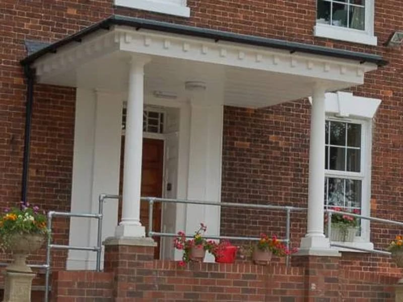 Bradley House Care Home - Nursing Home in Grimsby, England photo 1