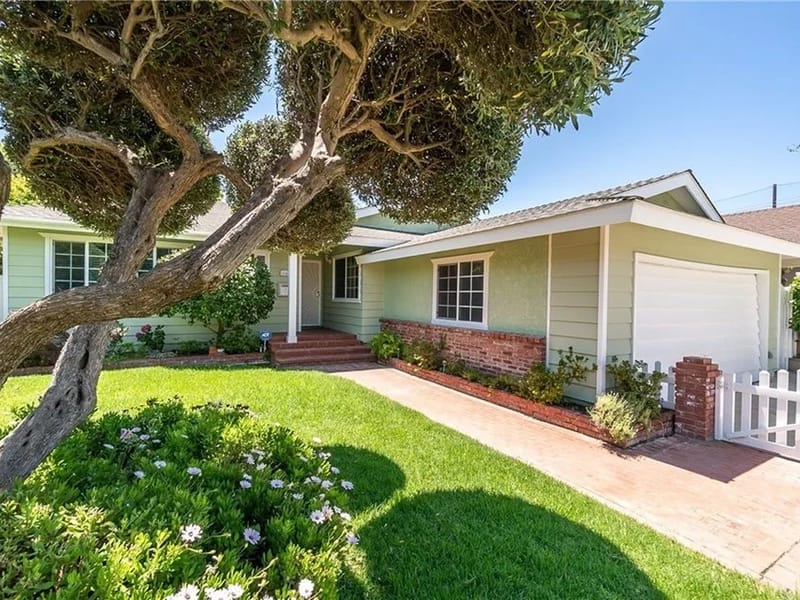 All Hearts Residential Home - Assisted Living in Torrance, CA photo 2