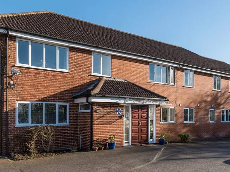 Longlea Nursing Home - Nursing Home in Maidenhead, England photo 1