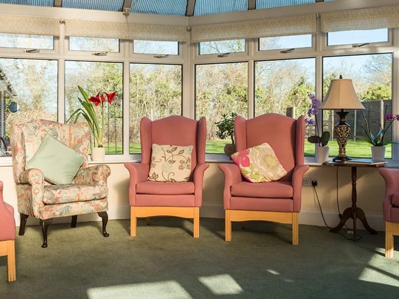 Longlea Nursing Home - Nursing Home in Maidenhead, England photo 4