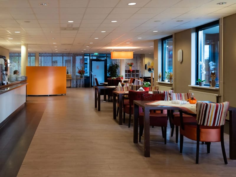 Topaz Overrhyn - Verpleeghuis in Leiden, Zuid-Holland photo 2