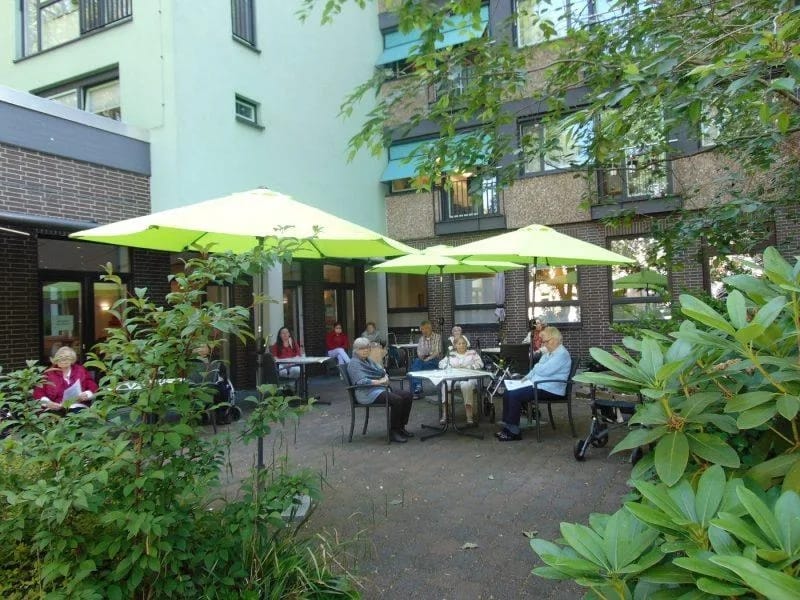 Altenzentrum Bruder-Jordan-Haus - Pflegeheim in Dortmund, Nordrhein-Westfalen photo 2