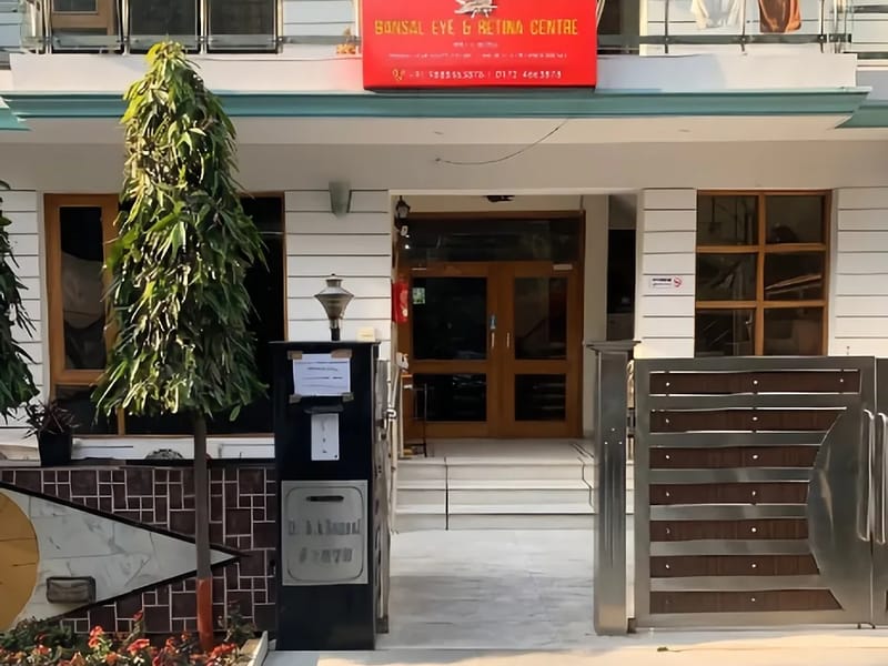 Bansal Eye And Retina Centre - वृद्धाश्रम in Sector 32 D, Chandigarh photo 1